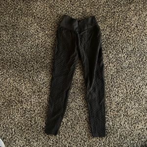 Viral Butt Scrunch Legging